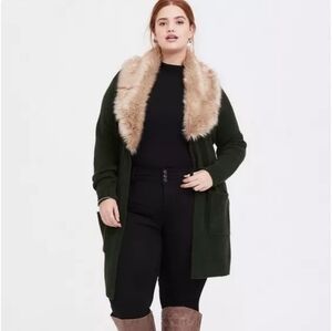 TORRID 3XL Outlander Green Faux Fur Collar Self-Tie Cardigan